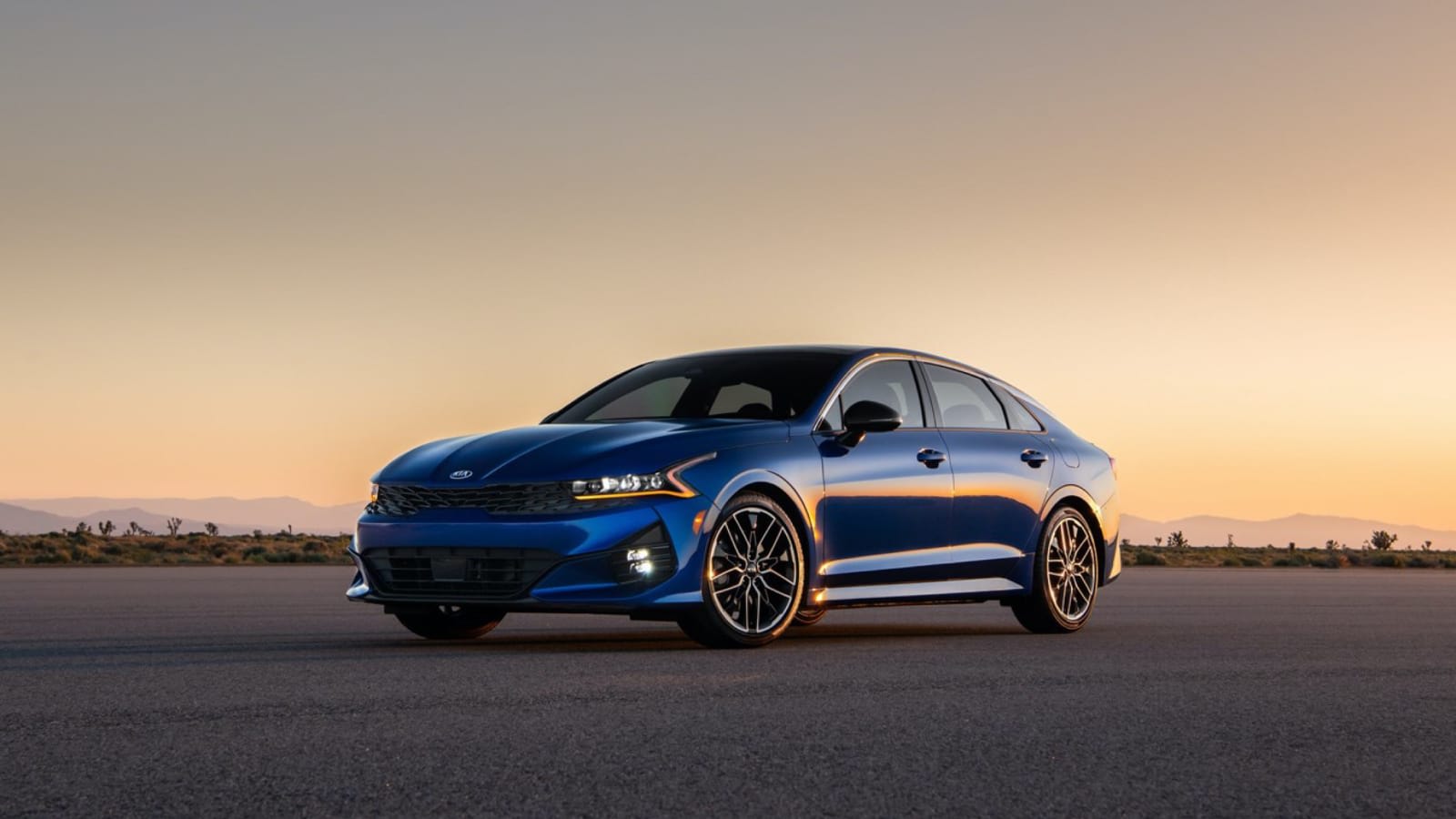 2021 Kia K5 is a Stinger-inspired midsize sedan - Autoblog